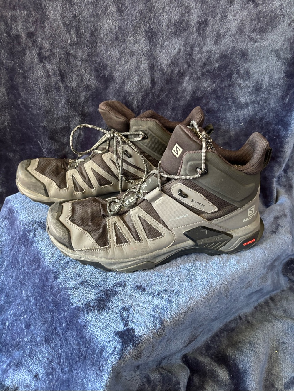 Salomon X Ultra 04 Men's Size 13 Mid-Top Trail Boots in Gray and Black